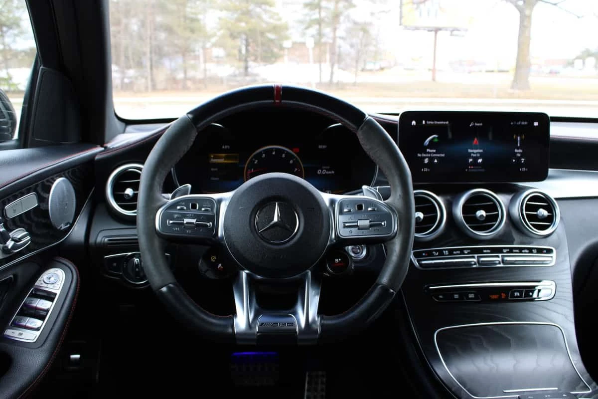 Mercedes-Benz GLC 43 AMG ДИСТРОНИК * BURMESTER * 360 * PANO * CARFAX, снимка 12 - Автомобили и джипове - 55287763