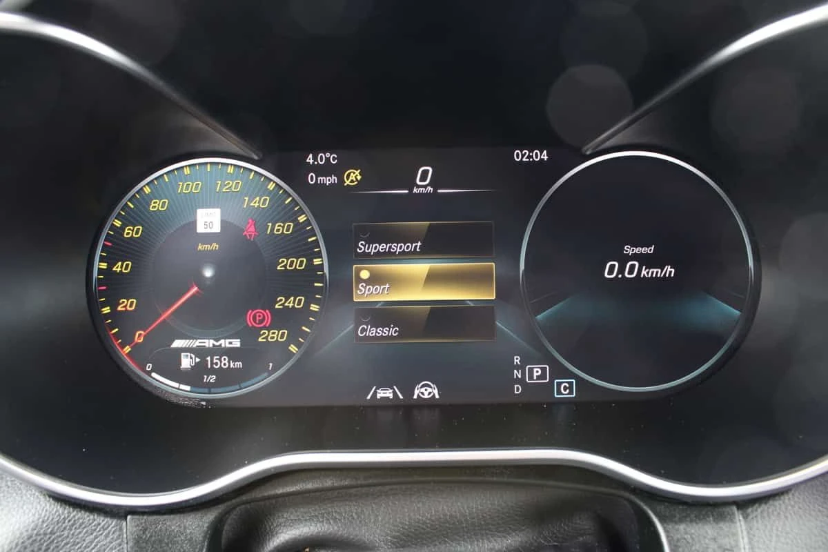 Mercedes-Benz GLC 43 AMG ДИСТРОНИК * BURMESTER * 360 * PANO * CARFAX, снимка 17 - Автомобили и джипове - 55287763