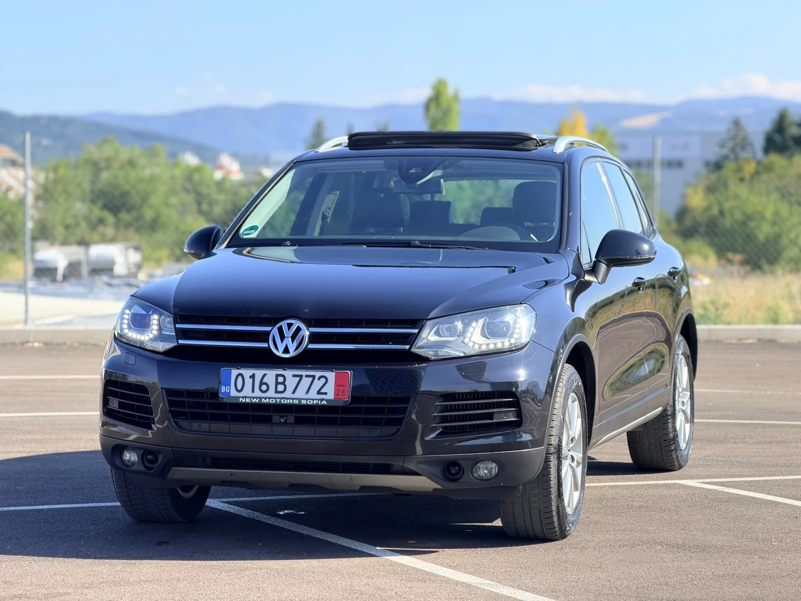 VW Touareg 3.0TDi-FULL-Лизинг през Уникредит 