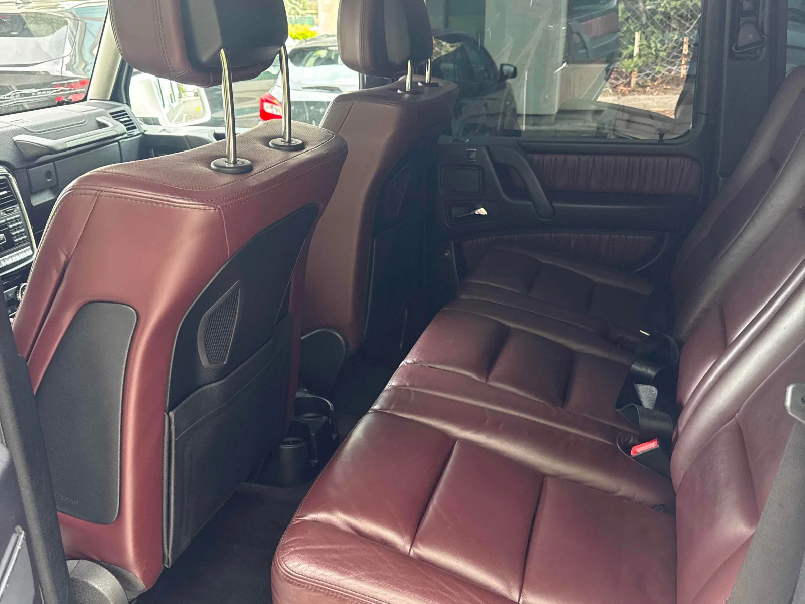 Mercedes-Benz G 500 550  CARFAX, снимка 11 - Автомобили и джипове - 55938043