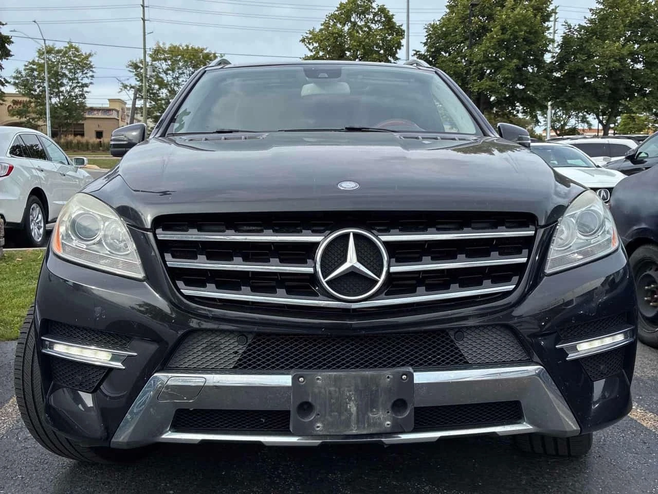 Mercedes-Benz ML 350 4MATIC * ГЛАВНО ПРЕДСТАВИТЕЛСТВО* ПАНОРАМА* КАМЕРА, снимка 2 - Автомобили и джипове - 56186472