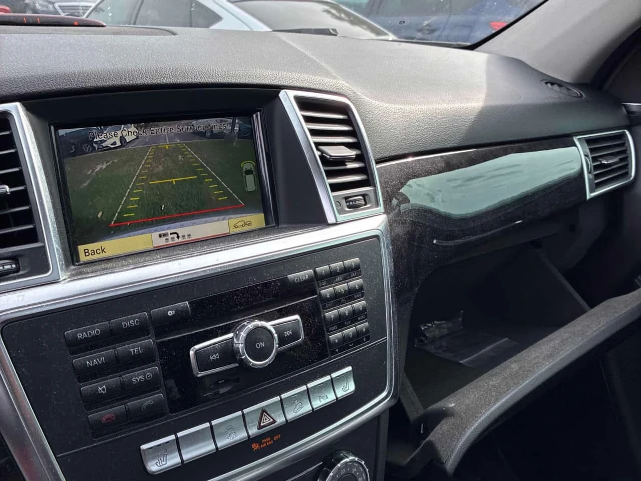 Mercedes-Benz ML 350 4MATIC * ГЛАВНО ПРЕДСТАВИТЕЛСТВО* ПАНОРАМА* КАМЕРА, снимка 12 - Автомобили и джипове - 56186472