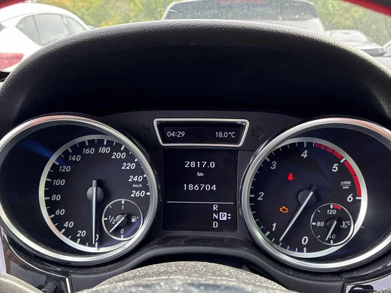 Mercedes-Benz ML 350 4MATIC * ГЛАВНО ПРЕДСТАВИТЕЛСТВО* ПАНОРАМА* КАМЕРА, снимка 8 - Автомобили и джипове - 56186472
