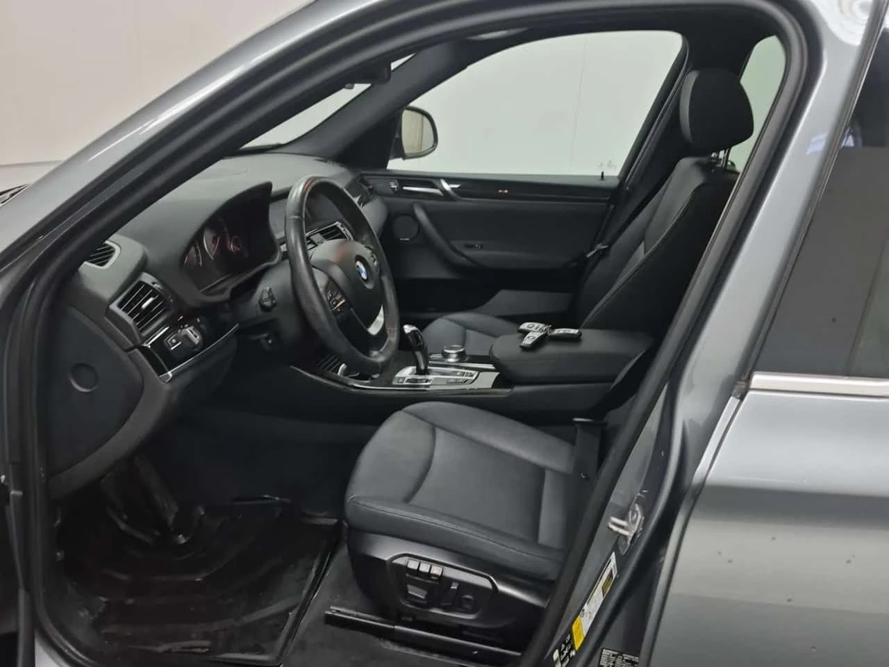 BMW X3 * Awd 4dr Xdrive28i * CARFAX * ���������� | Mobile.bg � ����������� 3