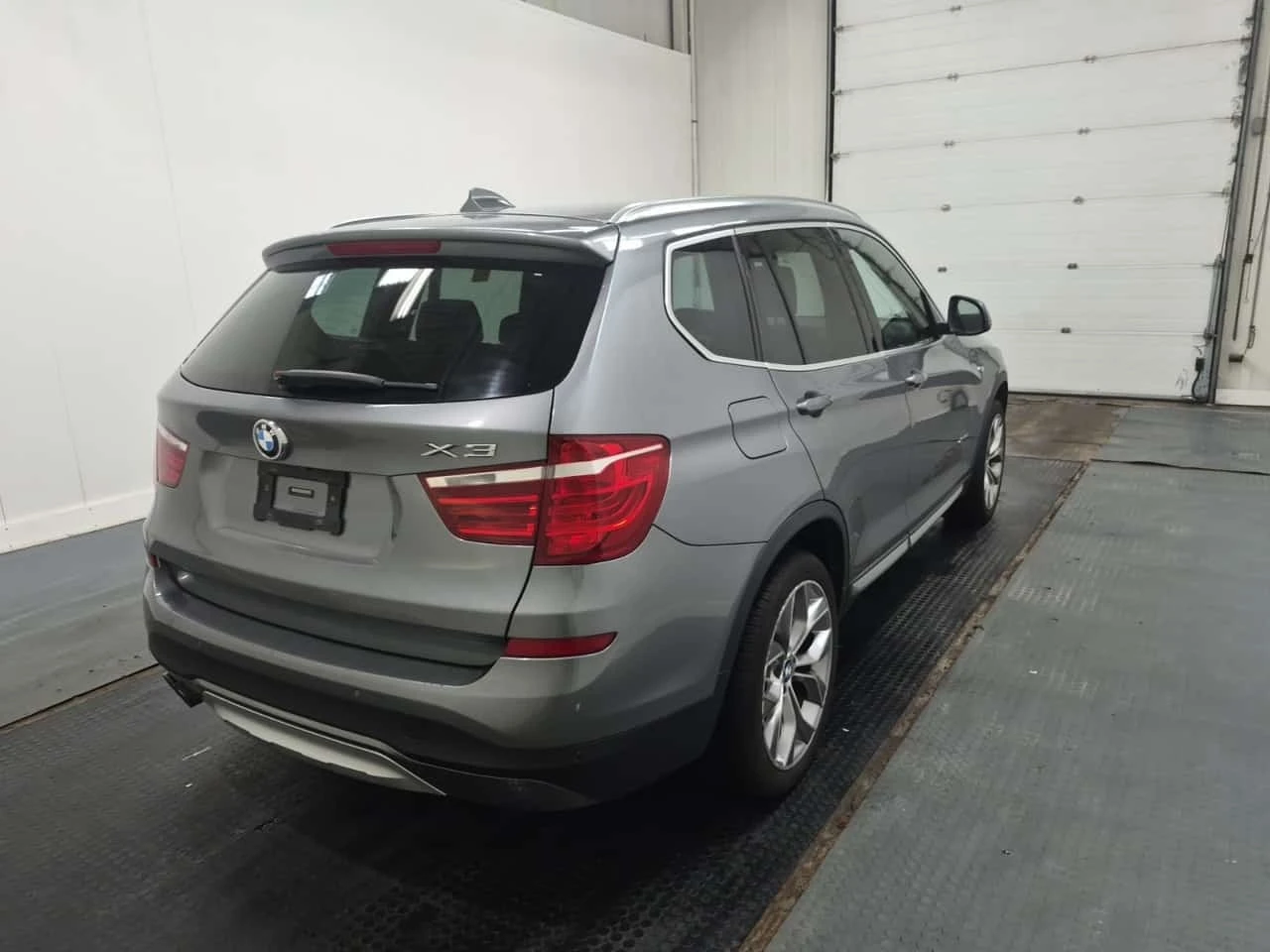 BMW X3 * Awd 4dr Xdrive28i * CARFAX * ���������� | Mobile.bg � ����������� 2