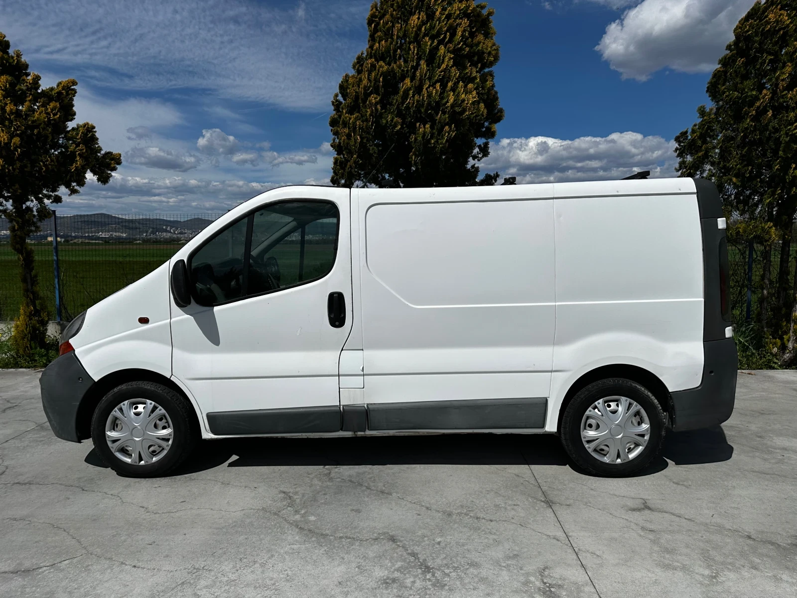 Renault Trafic  1.9 DCI 100 к.с, снимка 4 - Бусове и автобуси - 54243779