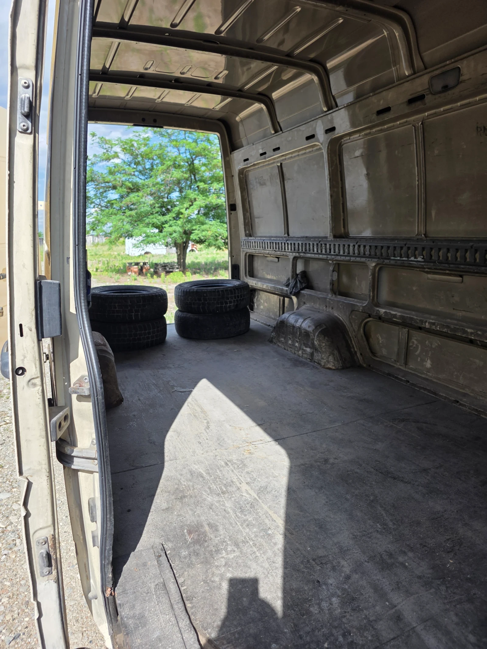 Mercedes-Benz Sprinter 311maxi , снимка 14 - Бусове и автобуси - 55747380