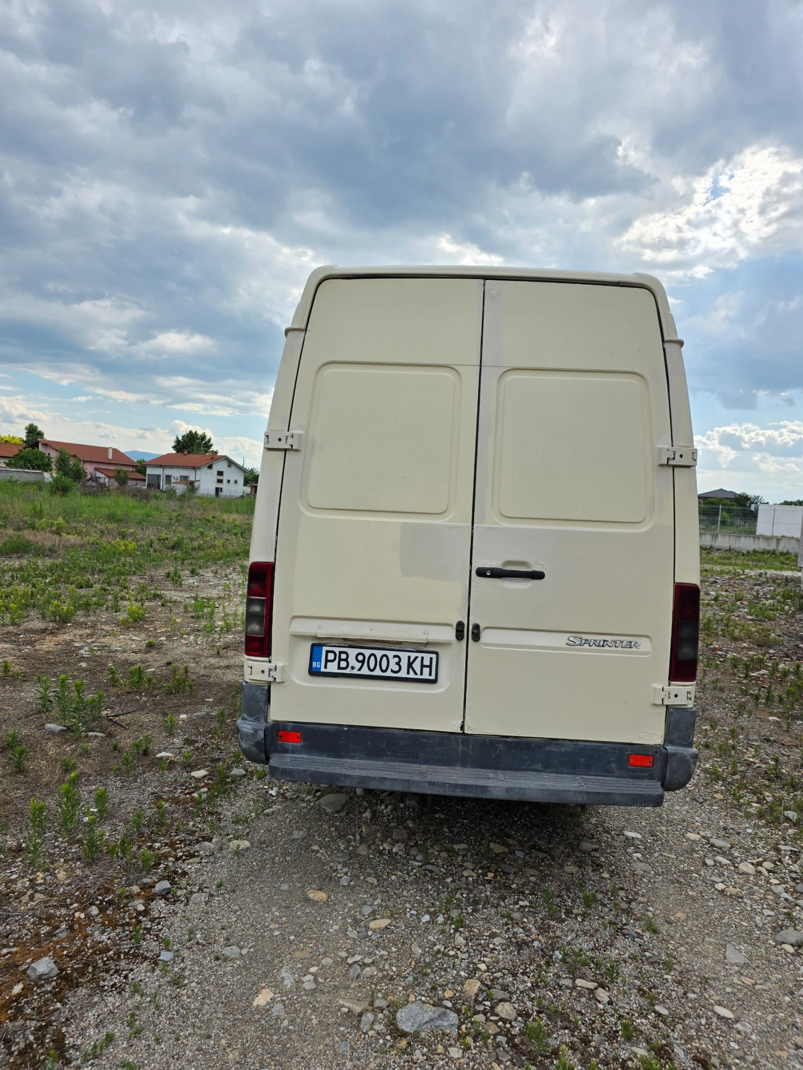 Mercedes-Benz Sprinter 311maxi , снимка 4 - Бусове и автобуси - 55747380