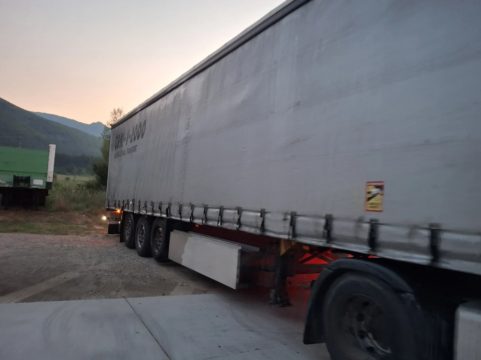 Scania R 420 Цялата композиция , снимка 4 - Камиони - 55391543