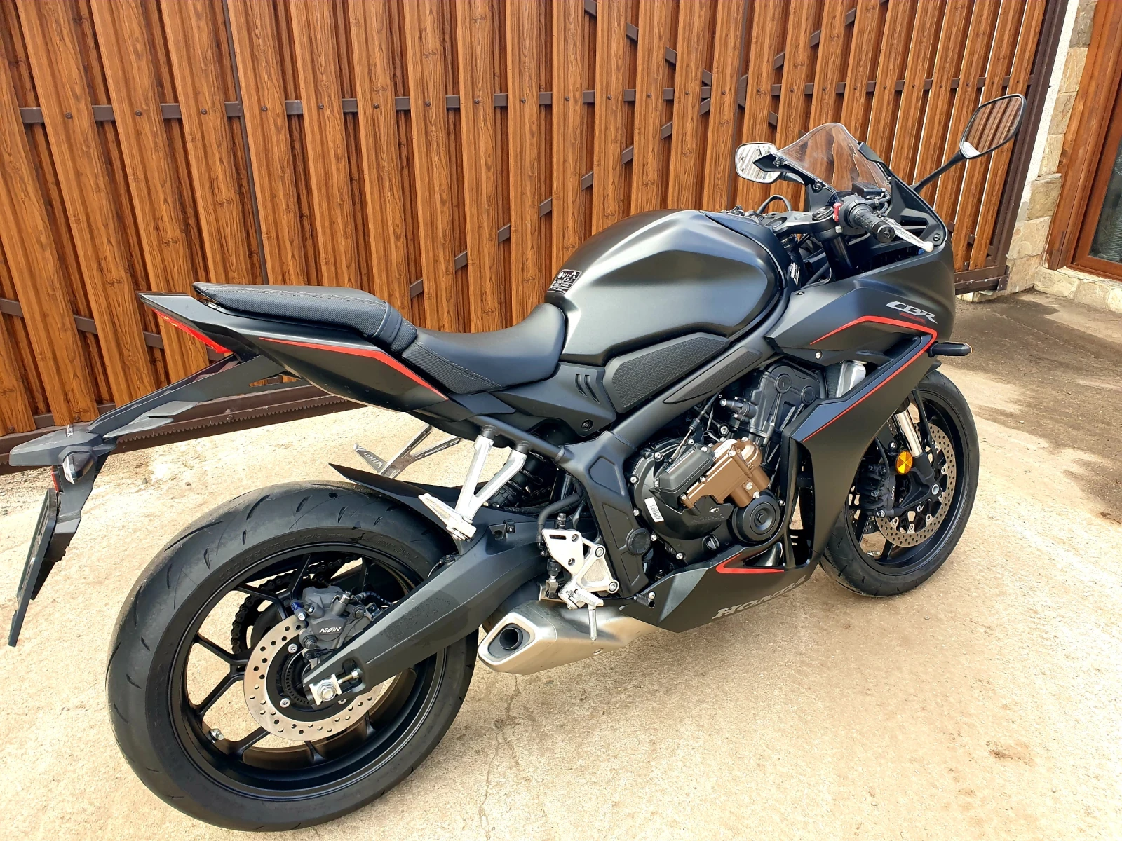 Honda Cbr CBR650R ABS, TC, LED, E-CLUTCH   | Mobile.bg   4