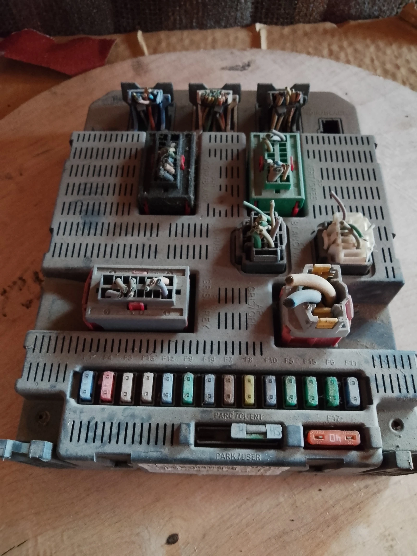 9664532580 BSI 2004 P10-00      | Mobile.bg   1