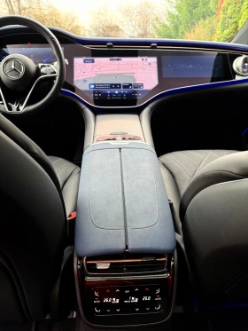 Mercedes-Benz EQS 450+ 4M/AMG/Hyperscreen/360/Маssage/Оперативен лиз, снимка 12