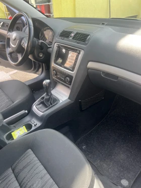 Skoda Octavia 1.8, снимка 8