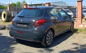 Peugeot 208 1.6eHDI Panorama, снимка 4