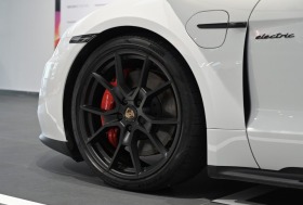 Porsche Taycan GTS/ SPORT CHRONO/ MATRIX/ PANO/ BOSE/ 21/, снимка 2