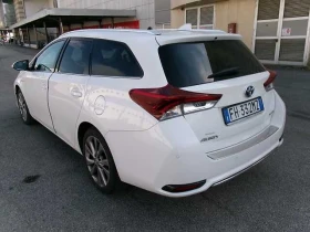 Toyota Auris SPORT LAUNGE | Mobile.bg    4