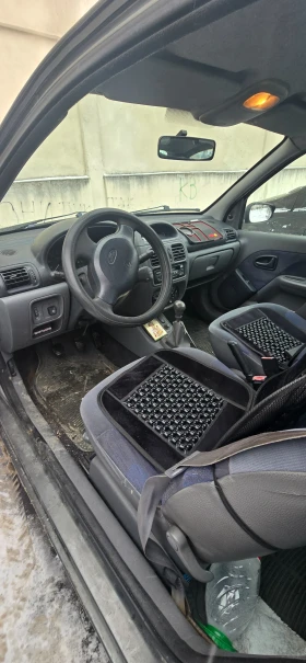 Renault Clio 1.2 газов инжекцион  - 850 € / 1662.46 лв. - 50446341 4