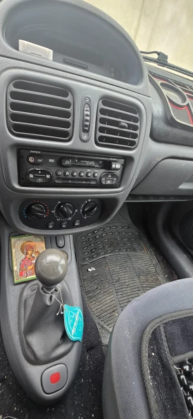 Renault Clio 1.2 газов инжекцион  - 850 € / 1662.46 лв. - 50446341 5