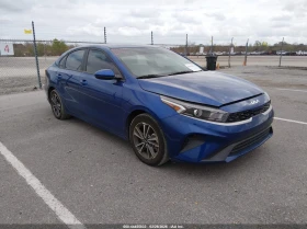 ������ Kia Forte
