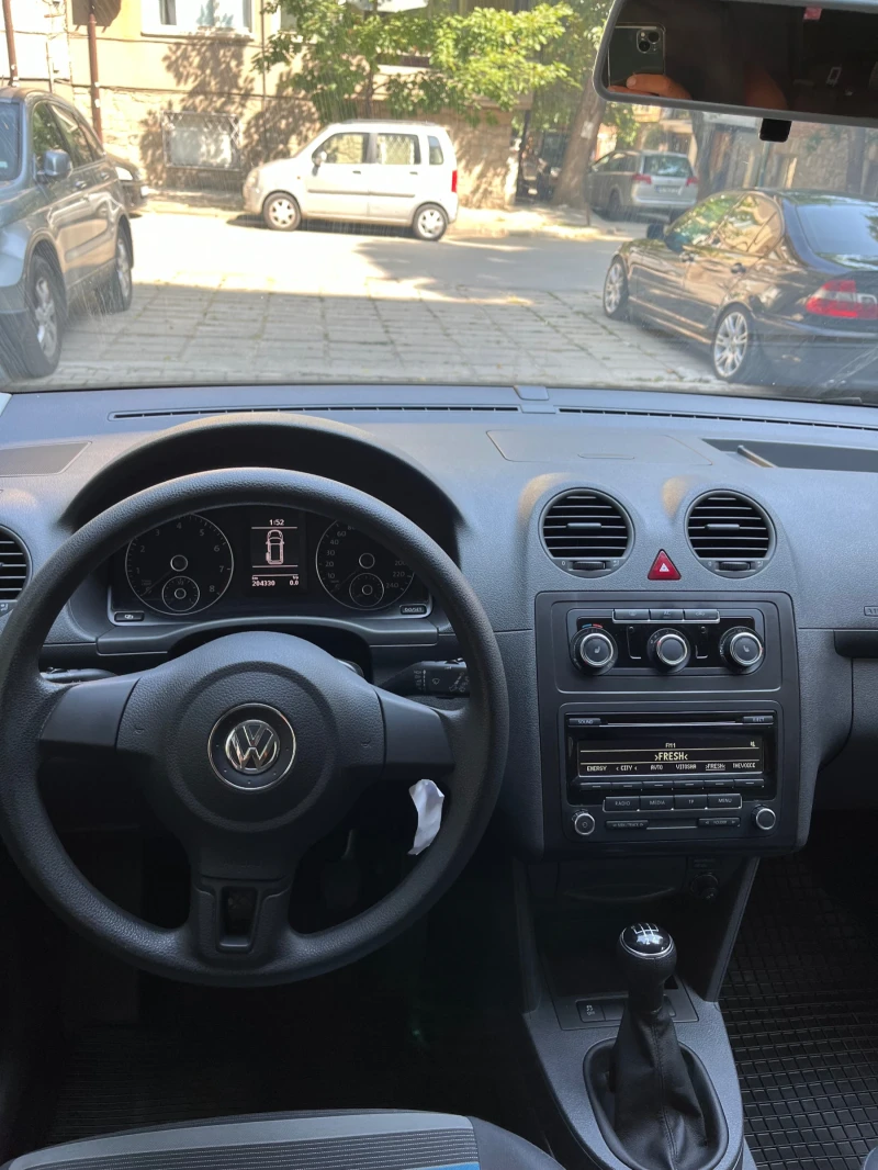 VW Caddy 2.0 фабричен метан макси, снимка 14 - Автомобили и джипове - 47128455