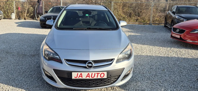 Opel Astra 1-4T-140ксАВТОМАТ, снимка 2 - Автомобили и джипове - 48145129