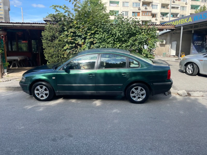 VW Passat, снимка 2 - Автомобили и джипове - 48693403