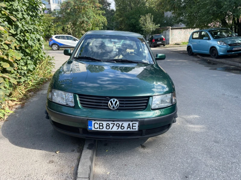 VW Passat, снимка 1 - Автомобили и джипове - 48693403