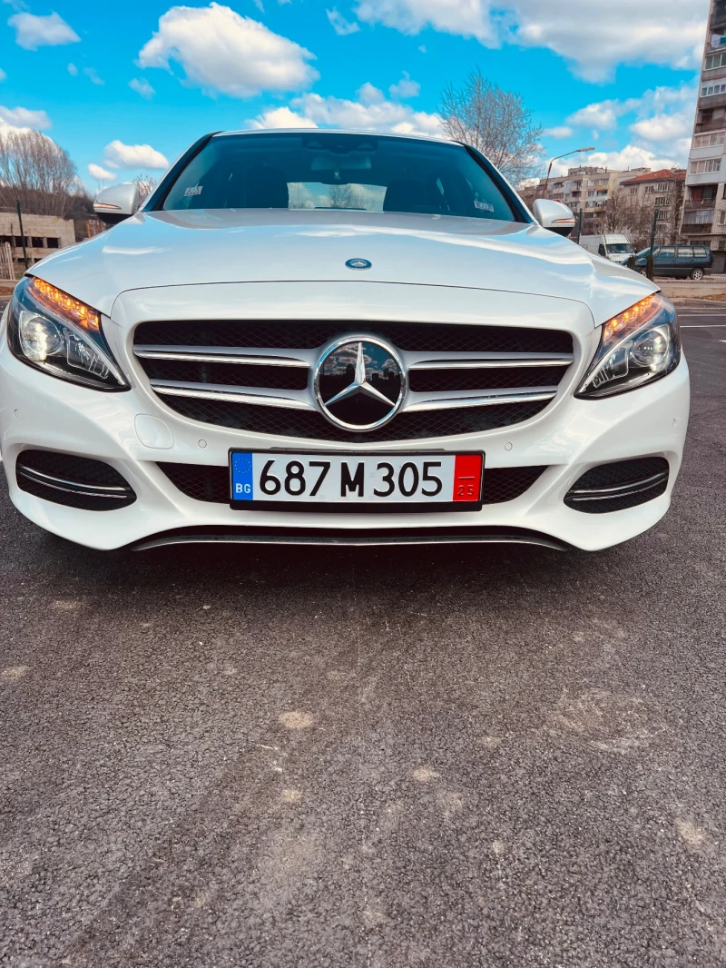 Mercedes-Benz C 220, снимка 2 - Автомобили и джипове - 49578958