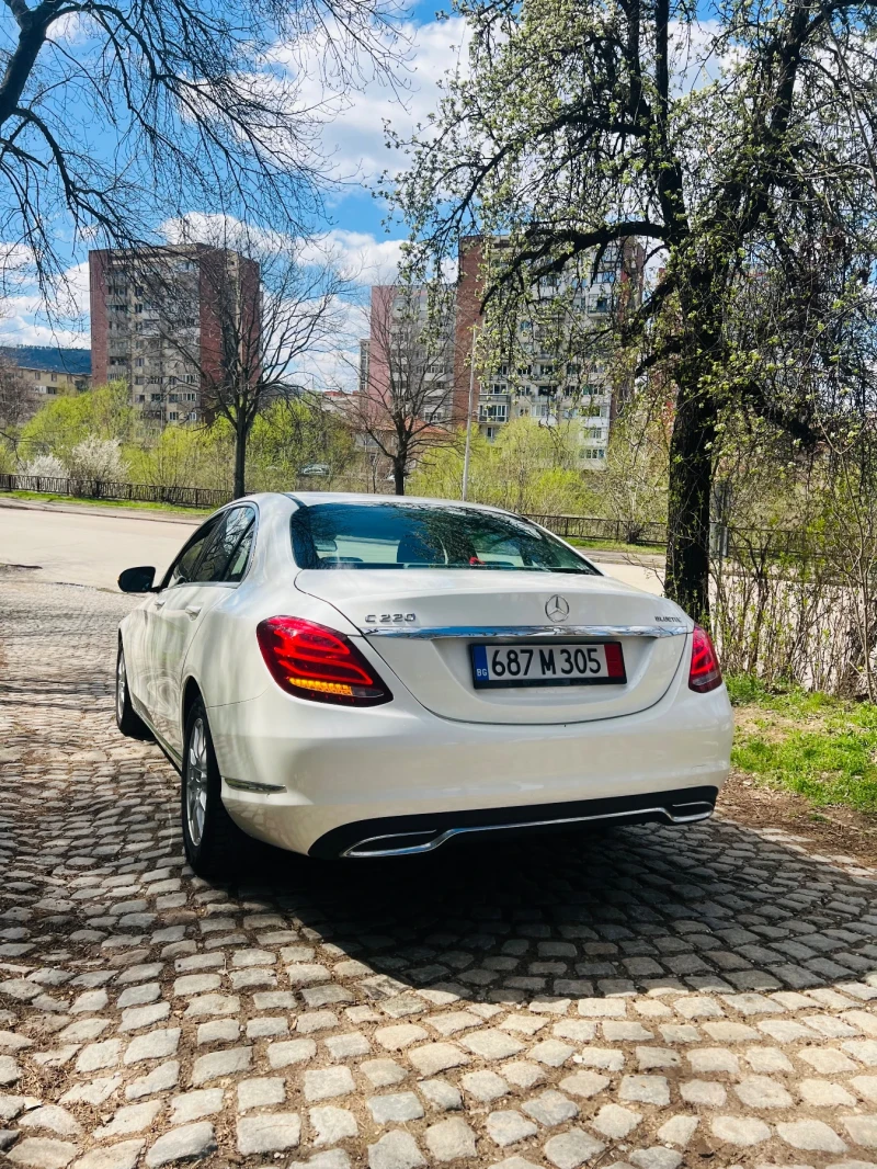 Mercedes-Benz C 220, снимка 4 - Автомобили и джипове - 49578958