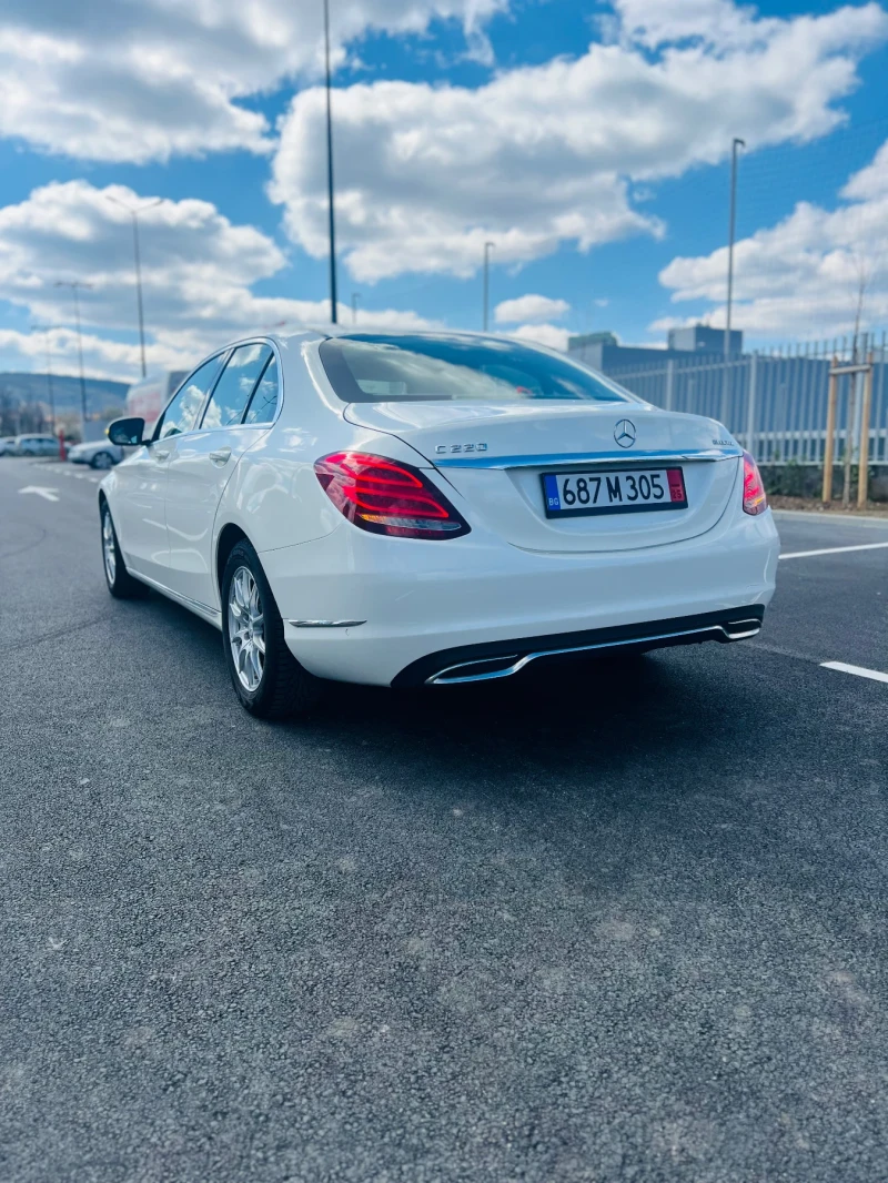 Mercedes-Benz C 220, снимка 7 - Автомобили и джипове - 49578958