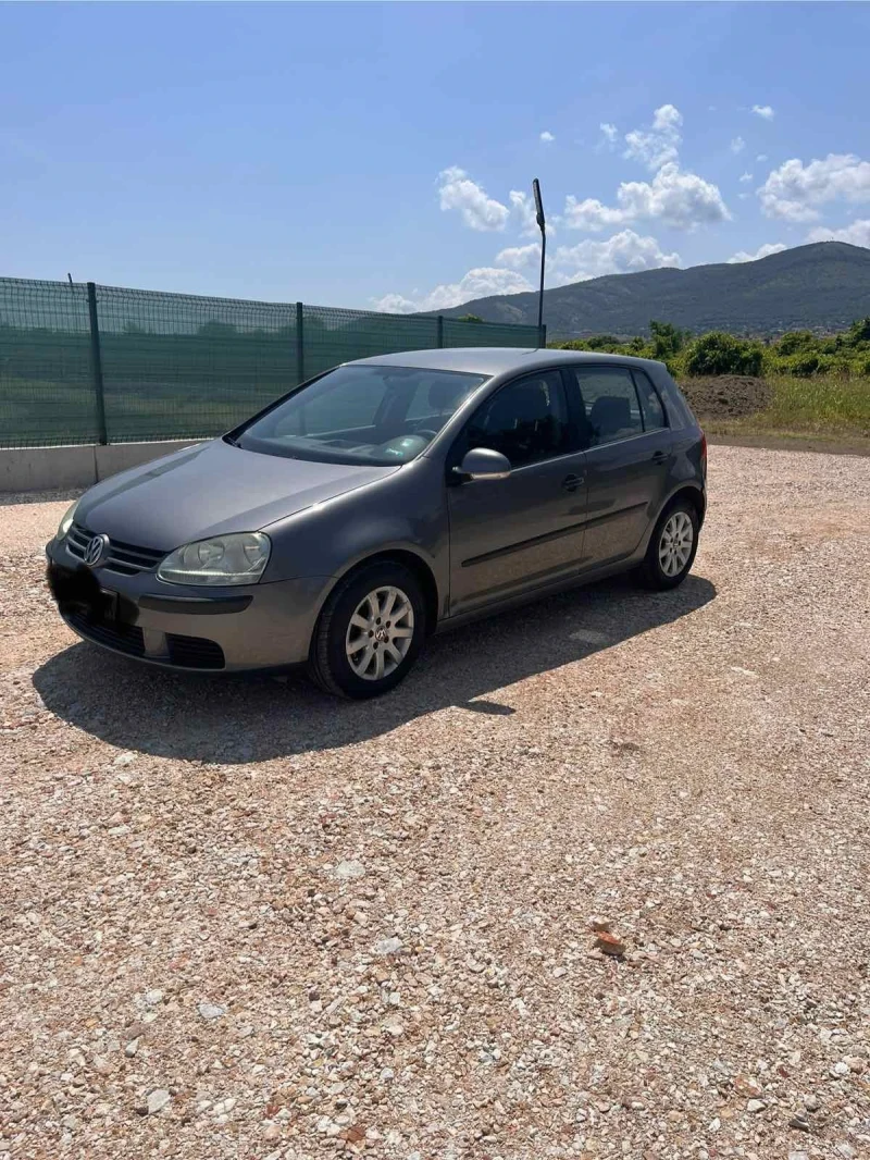 VW Golf FSI, снимка 2 - Автомобили и джипове - 52518331