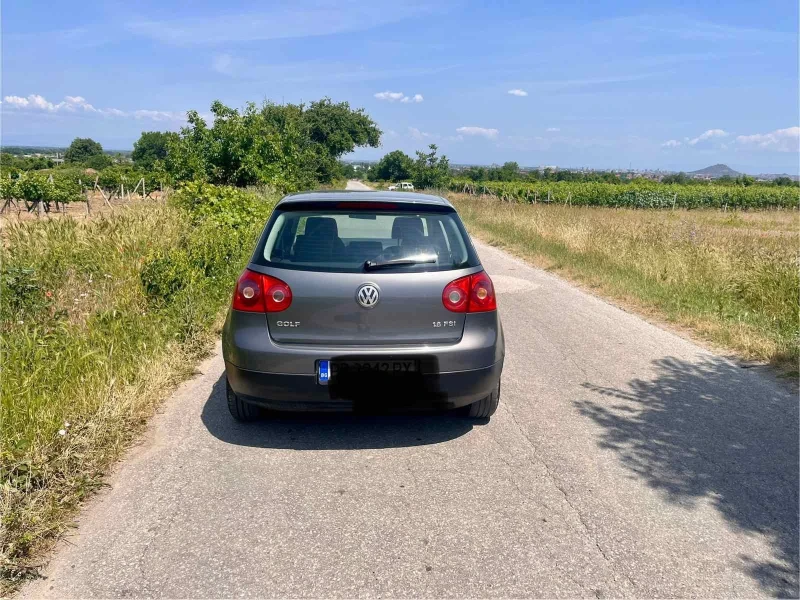 VW Golf FSI, снимка 3 - Автомобили и джипове - 52518331