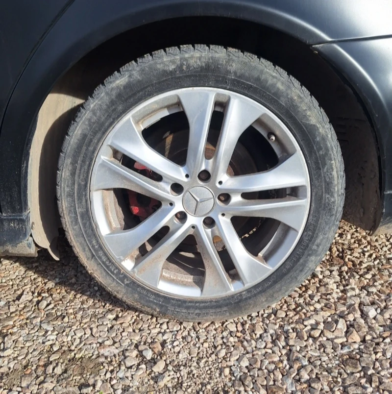 Mercedes-Benz E 220 Avtomatik , снимка 7 - Автомобили и джипове - 52586945