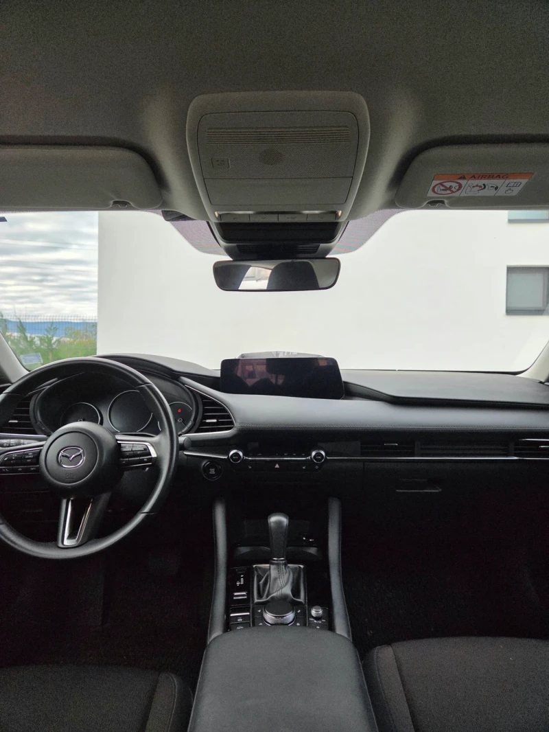 Mazda 3 E-Skyactiv G , снимка 8 - Автомобили и джипове - 52590180