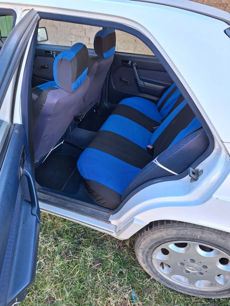Mercedes-Benz 190, снимка 10 - Автомобили и джипове - 52702763