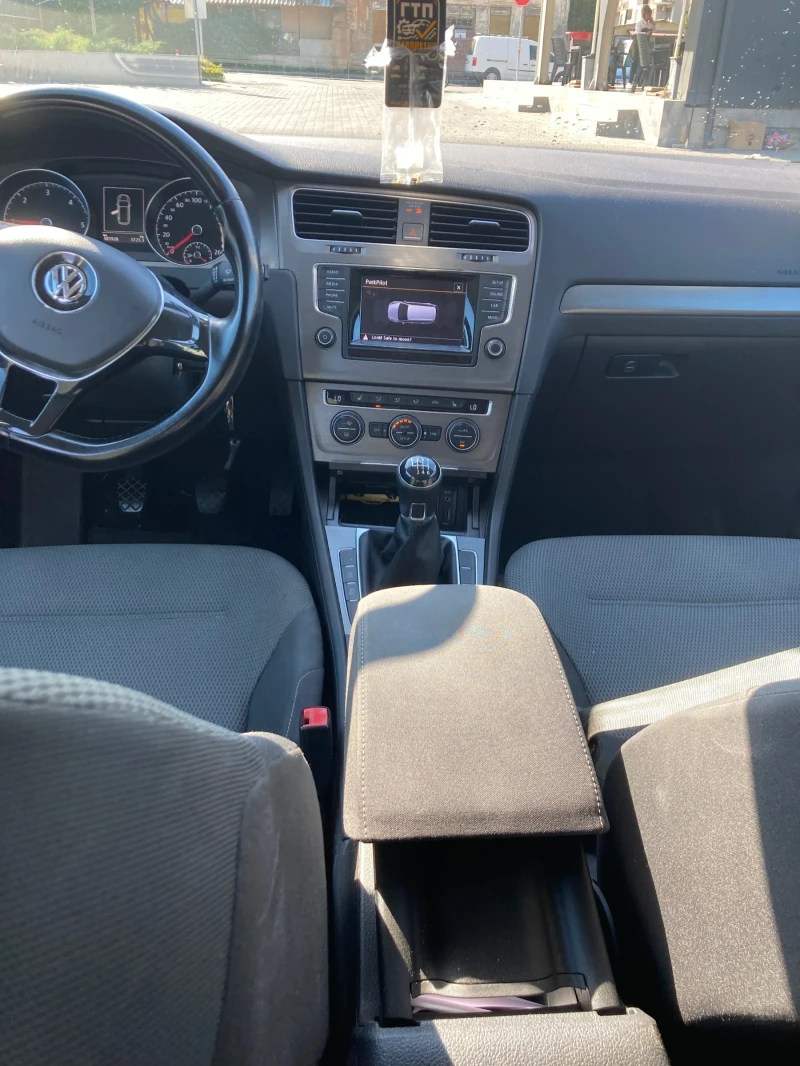 VW Golf, снимка 6 - Автомобили и джипове - 52925467