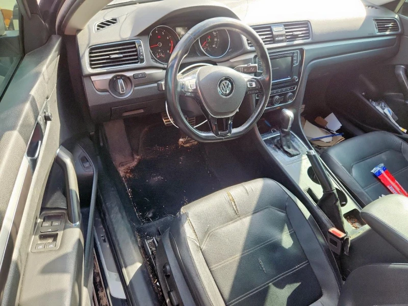 VW Passat S, снимка 9 - Автомобили и джипове - 53062618