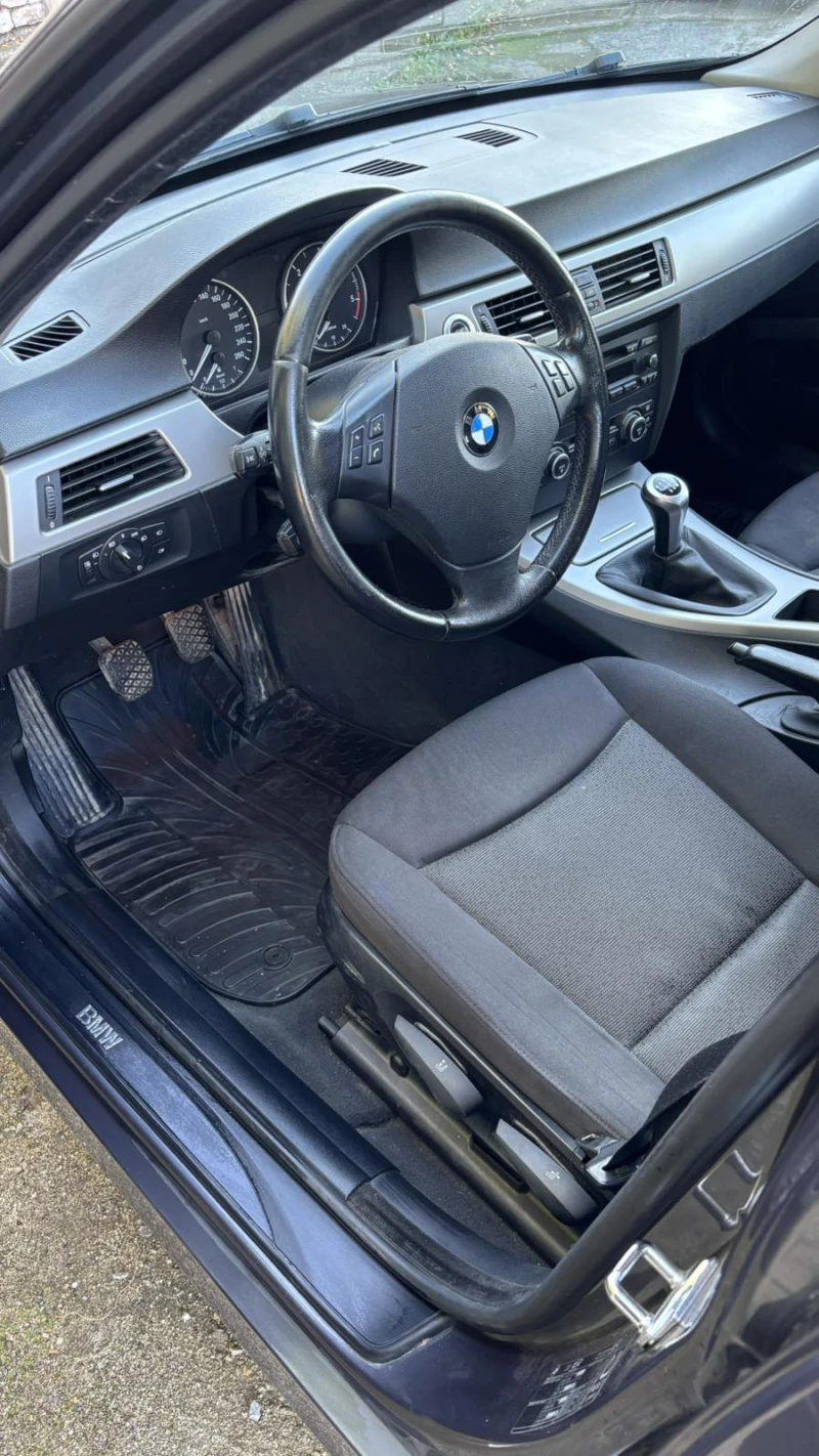 BMW 320, снимка 9 - Автомобили и джипове - 53090669