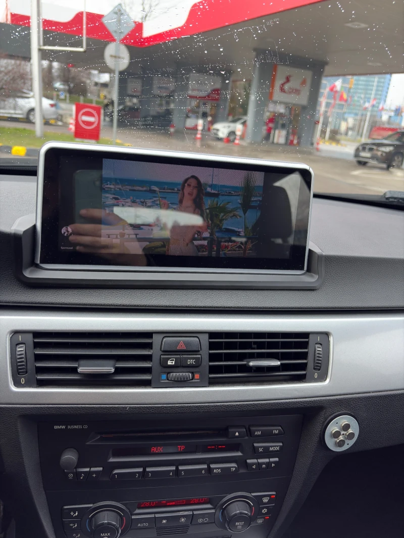 BMW 320 320i LPG, снимка 10 - Автомобили и джипове - 53285988