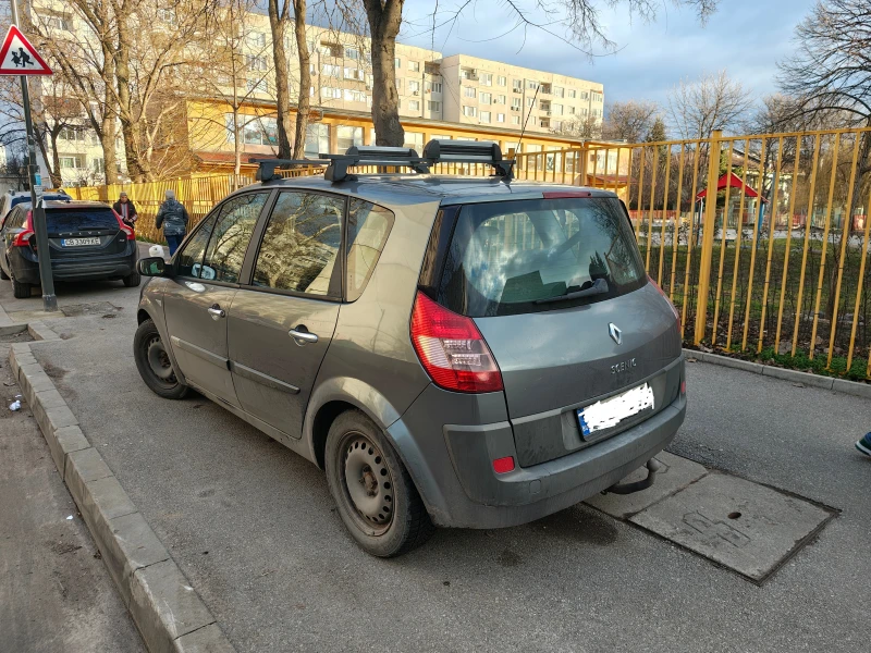 Renault Scenic, снимка 4 - Автомобили и джипове - 53442973
