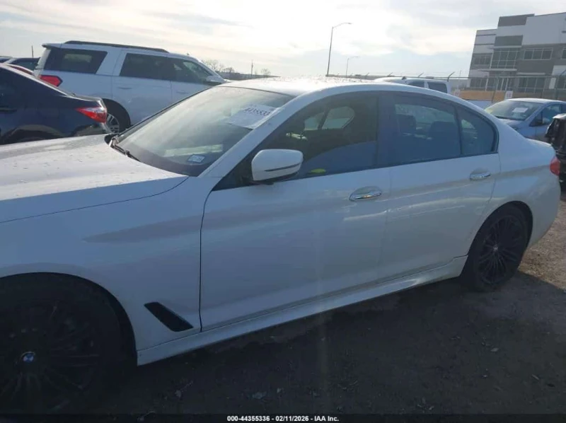 BMW 540 * CARFAX * ПОДГРЕВ* ШИБИДАХ* , снимка 14 - Автомобили и джипове - 53595468