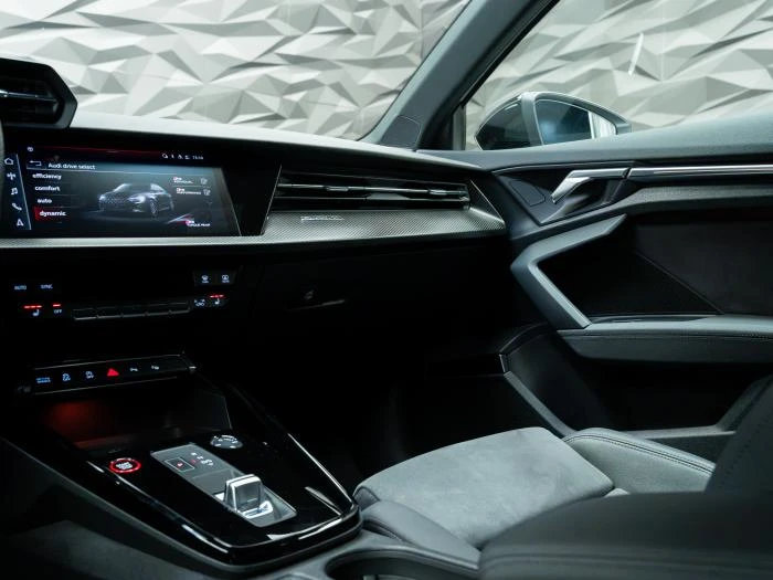 Audi Rs3 QUATTRO* MATRIX* CERAMIC* B&O* HUD* CAM* �������*  | Mobile.bg � ����������� 9