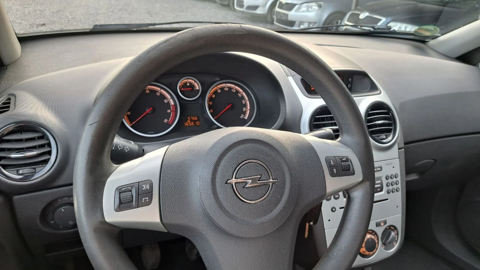 Opel Corsa 1.2i NOV VNOS GERMANY - изображение 10