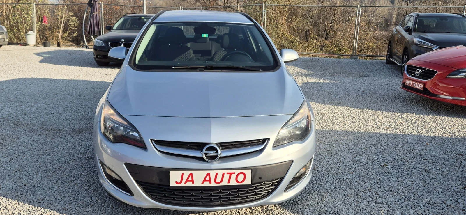 Opel Astra 1-4T-140ксАВТОМАТ - изображение 2