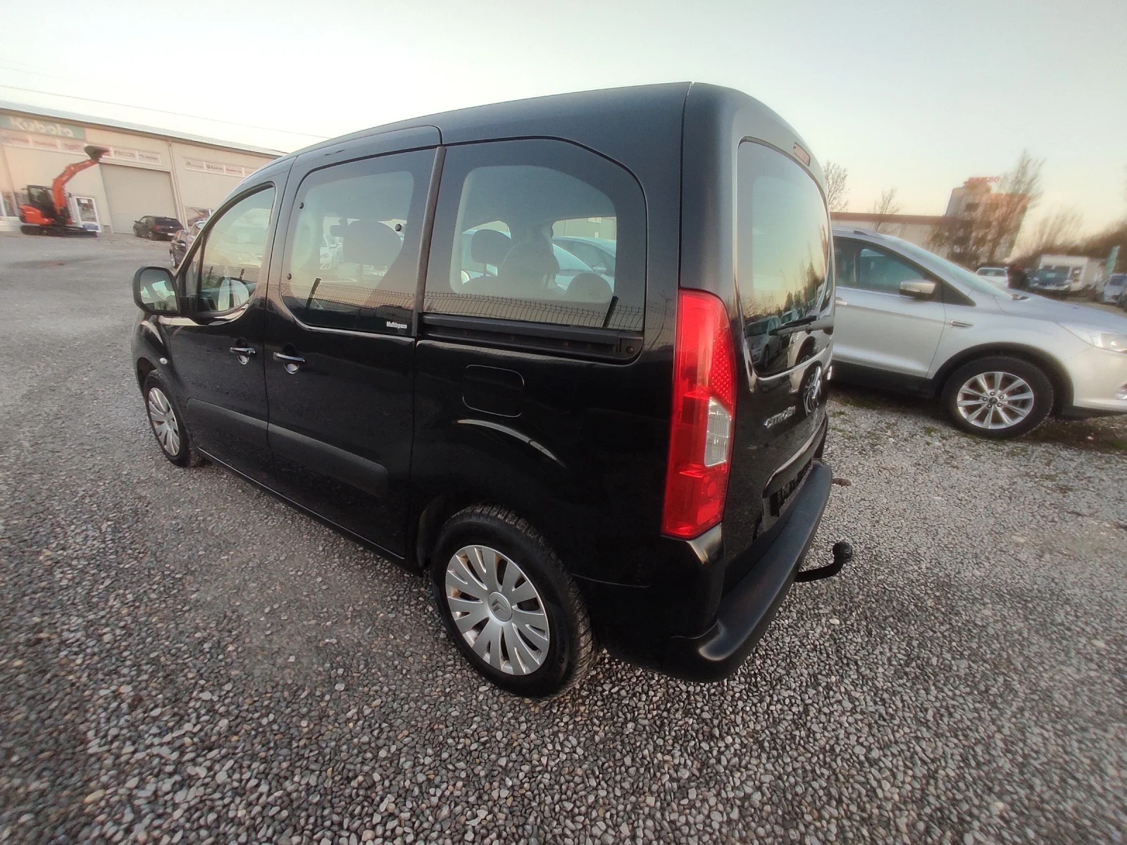 Citroen Berlingo 1.6i/ГАЗ -БЕНЗИН/СТАРИЯ МОТОР/109К.С. - изображение 4