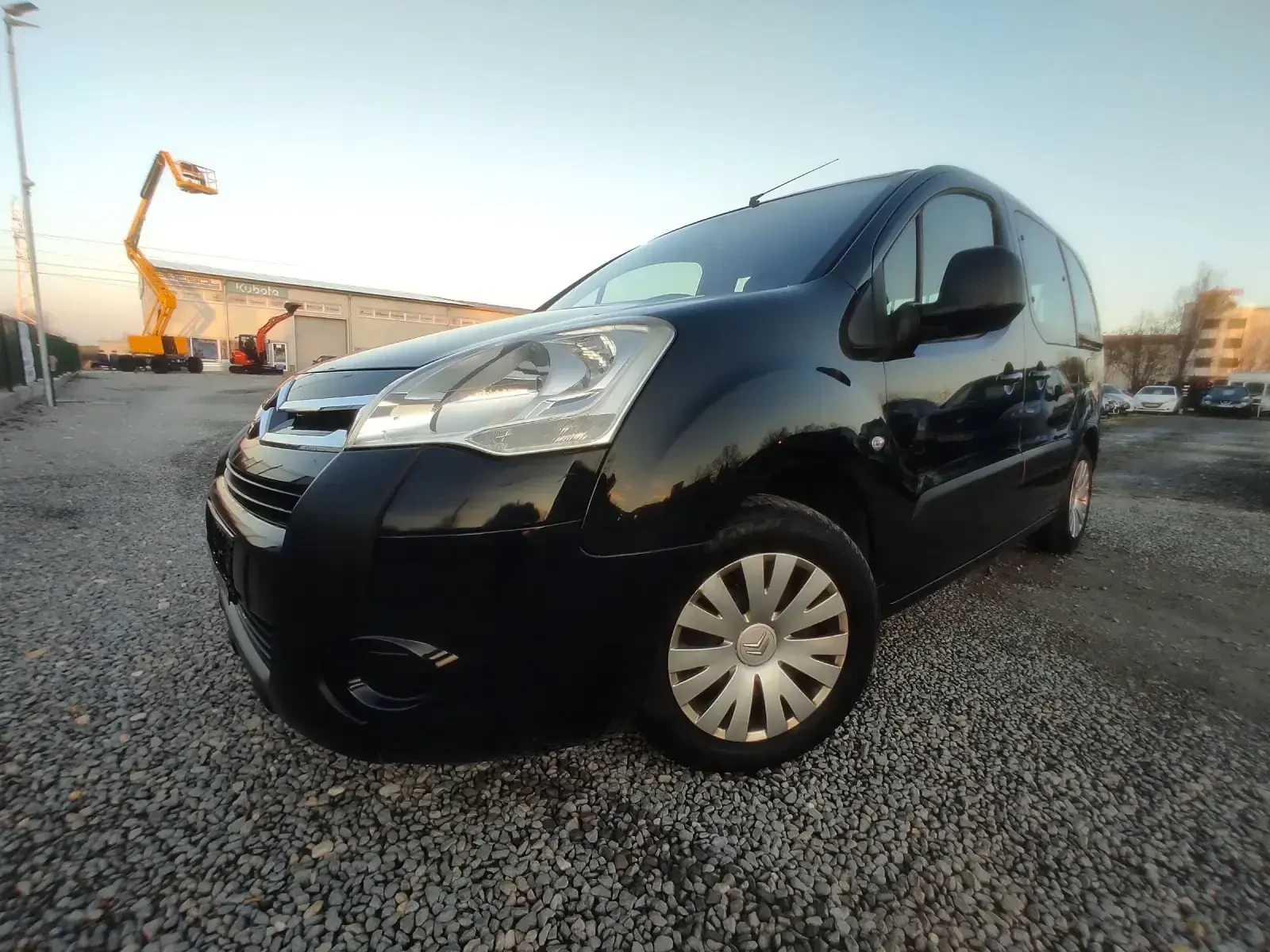 Citroen Berlingo 1.6i/ГАЗ -БЕНЗИН/СТАРИЯ МОТОР/109К.С. - [1] 