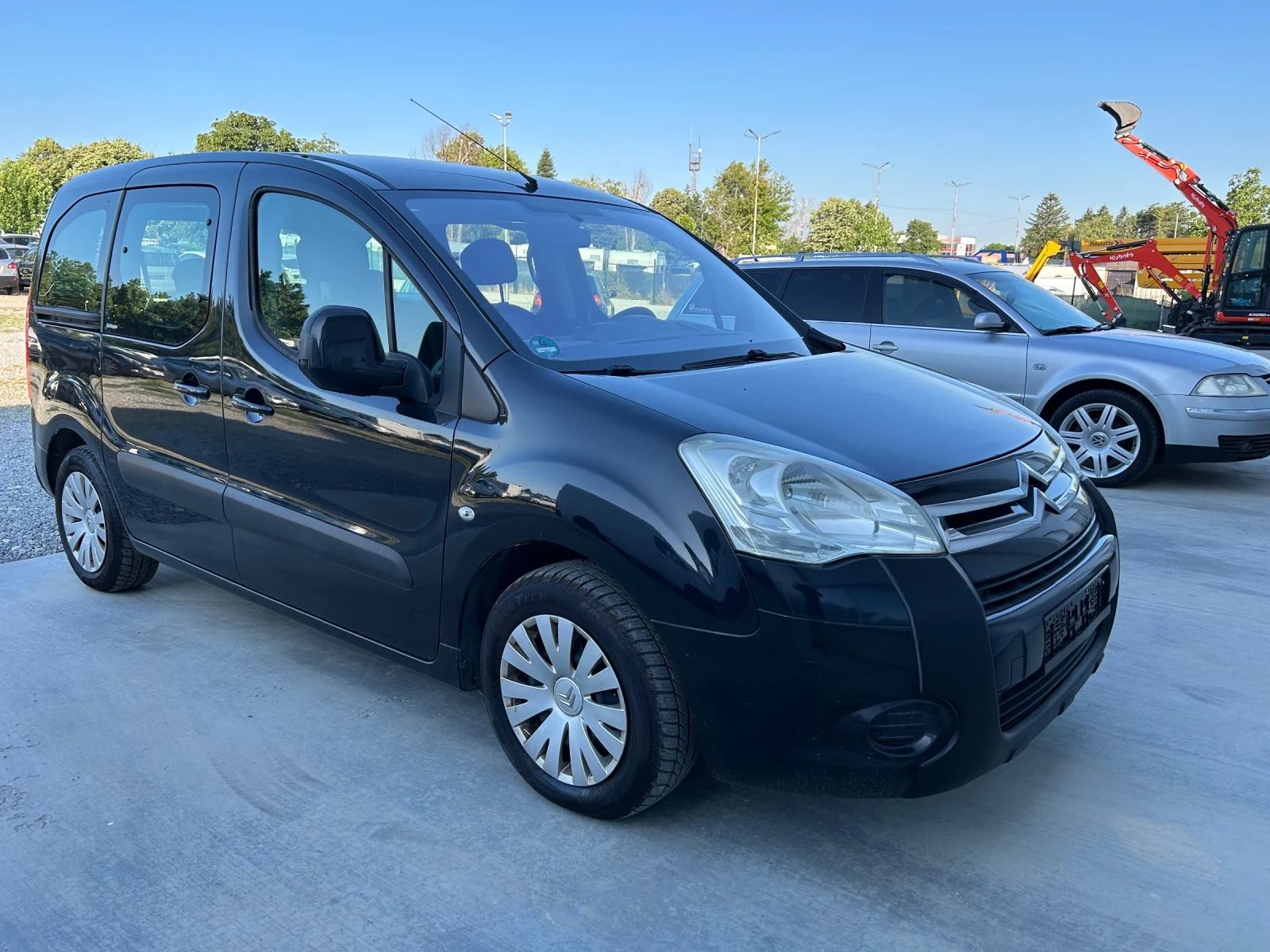 Citroen Berlingo 1.6i/ГАЗ -БЕНЗИН/СТАРИЯ МОТОР/109К.С. - изображение 2
