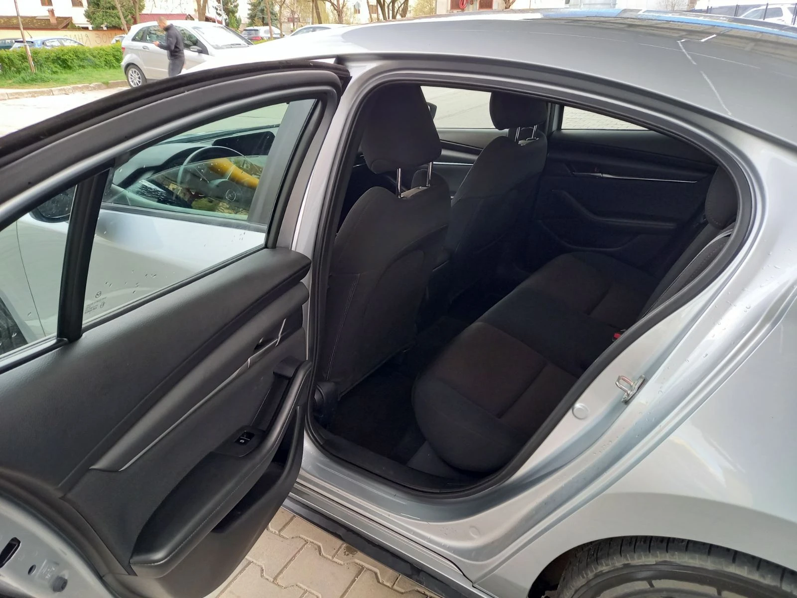 Mazda 3 2.5 SkyActiveG 17000 km - изображение 7