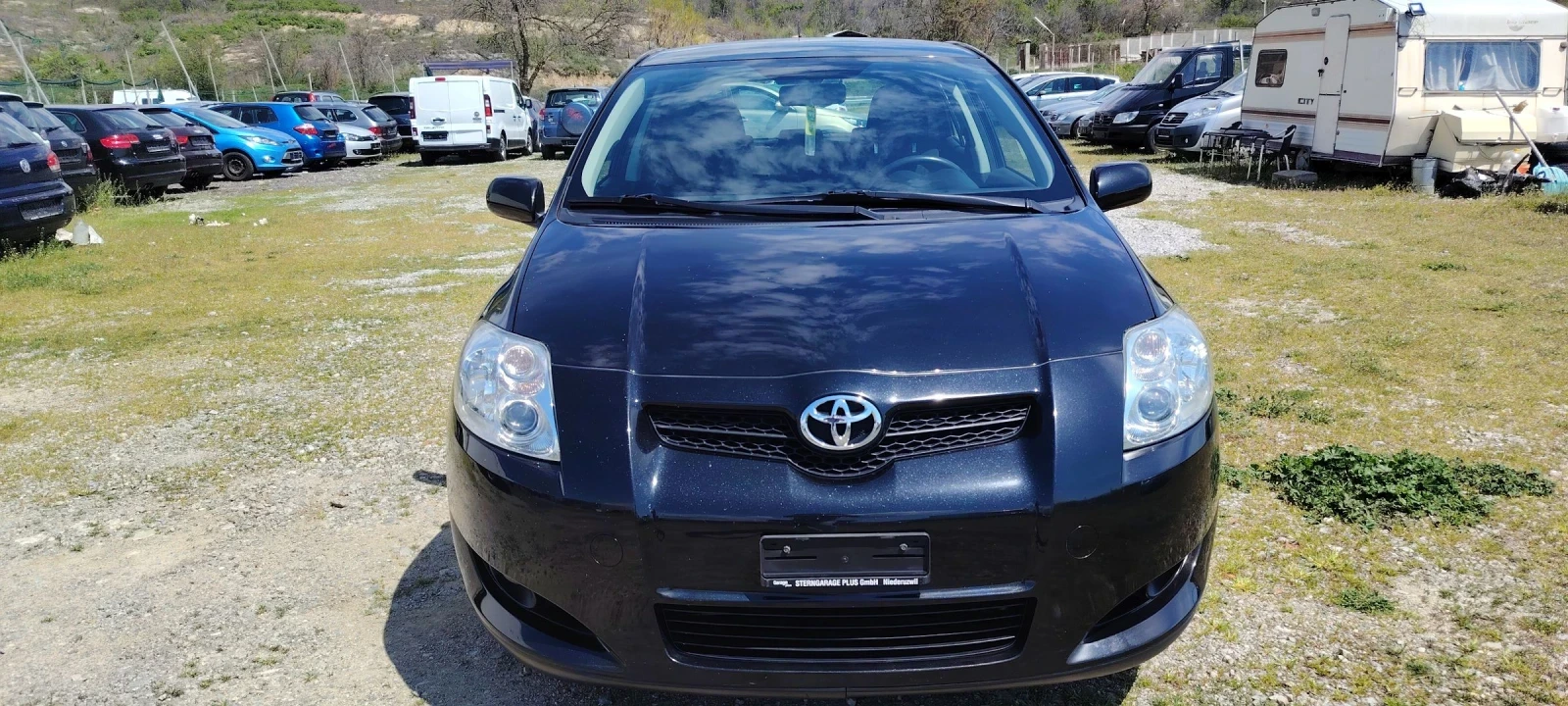 Toyota Auris 1.6i-124к.с - изображение 2