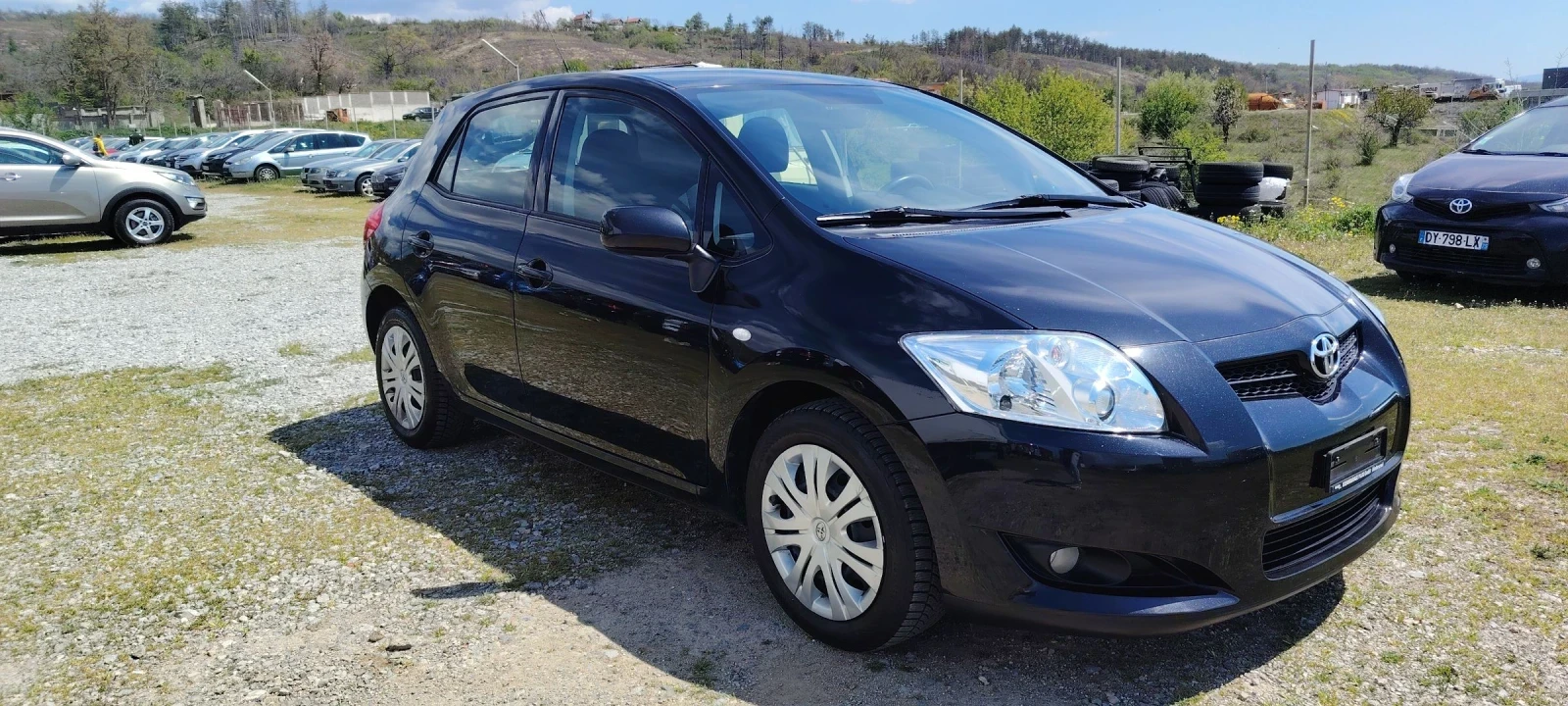 Toyota Auris 1.6i-124к.с - изображение 3